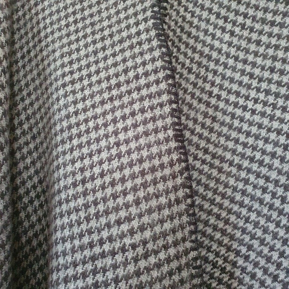 Poncho   - Picture 4 of 7